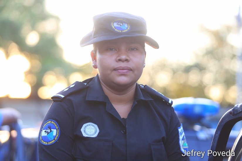 POLICIA
